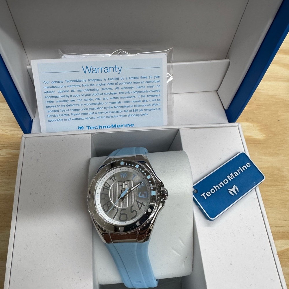 Invicta Silver and Blue Women's Watch - Picture 2 of 3
